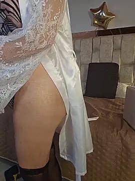 SCARLETTE-TSUNADE live cam