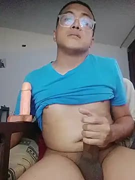 Mghty-cockl88 live cam