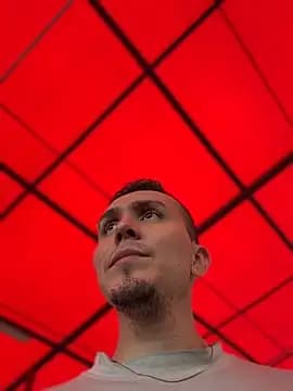 adam-rivera live cam