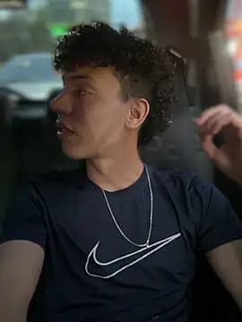 yoursexyjose live cam