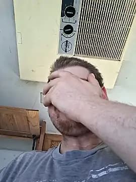 sexaddict_2424 live cam