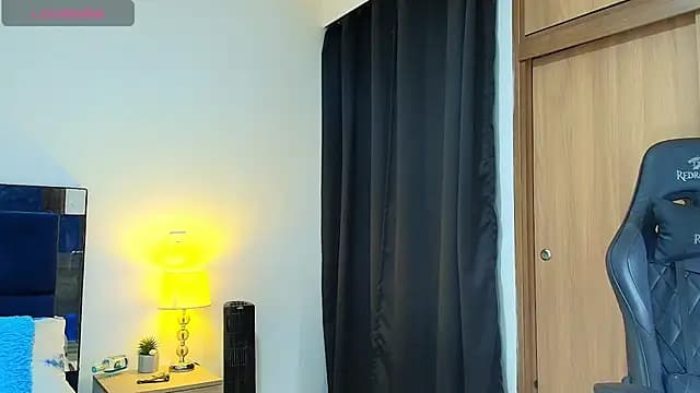 _CamiloBass live cam