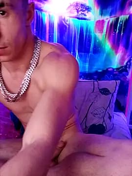 --D-a-D-D-y live cam