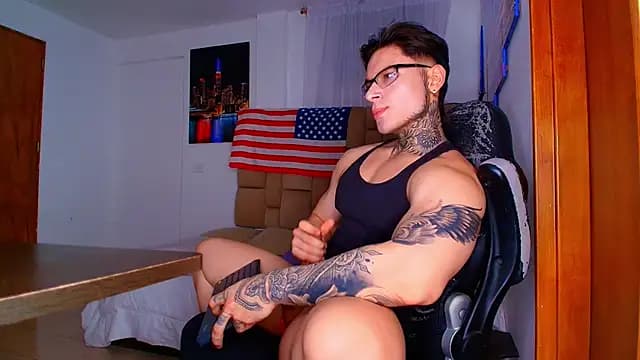 DennisWalkerr live cam