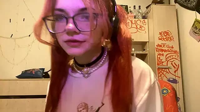 RedHeadCat live cam