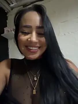 Luisa_Fernandaa live cam