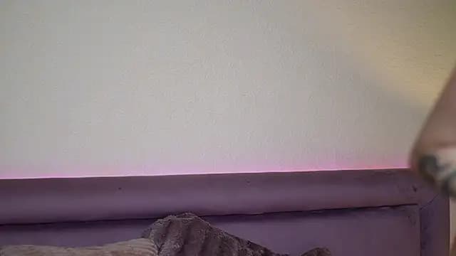 JoelleApril live cam