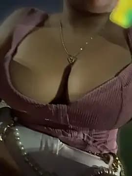 itsdanividarte live cam on Stripchat