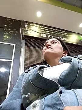 SAMMY_30 live cam on Stripchat