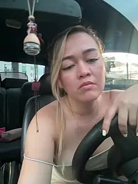 Danielavegax live cam