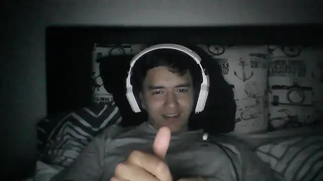 Estebitan_vm live cam