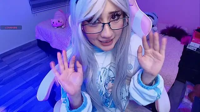 Miwa_violet live cam on Stripchat