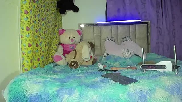 skinnyanddaphne live cam