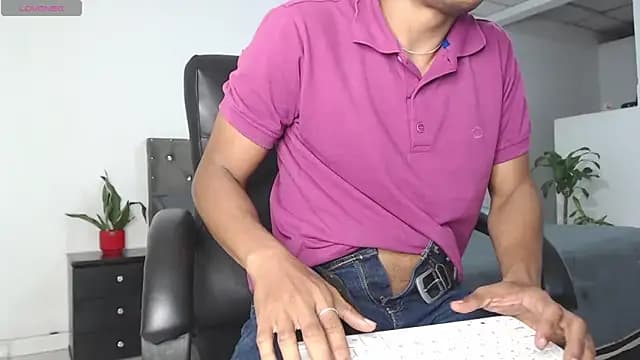 Aaronblack1_ live cam