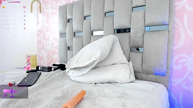 Alanna-Rose live cam