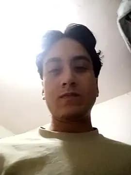 EsmeraldaNaim live cam