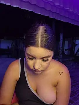 Pretty_Julieta live cam