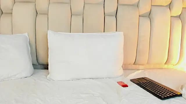 Isa_Little_Star live cam