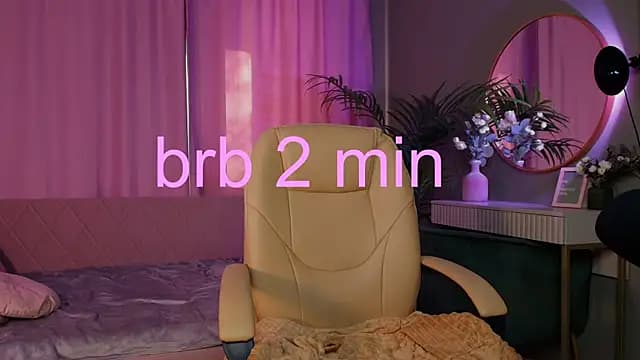 Kristen_Bellle live cam