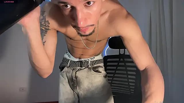 rafael_stone11 live cam