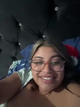 C1N09 live cam on Stripchat