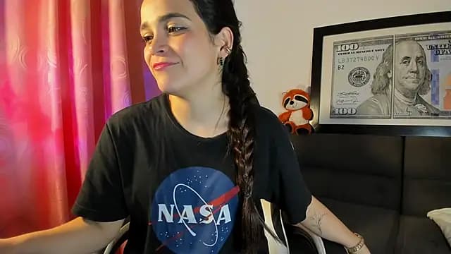 LucianaMoreau live cam