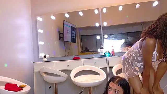 valeriamia68 live cam