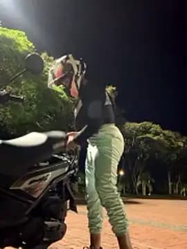 _kathaLopez_ live cam