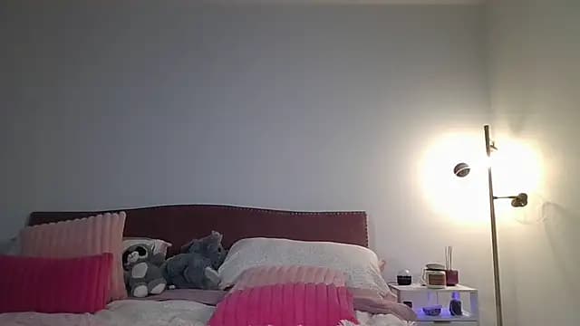 NicoleSarahX live cam