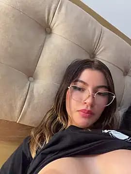 Your_Honeey live cam