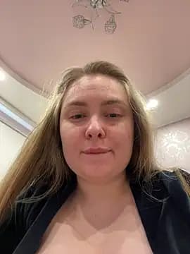 DeniMilkyyyyy live cam