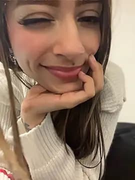 AfroditaWild live cam