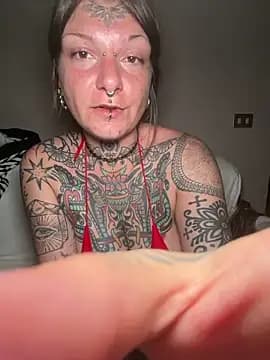 lizzardqueeen live cam