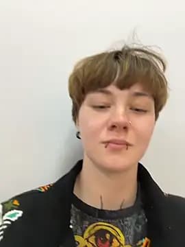 IceMur live cam on Stripchat