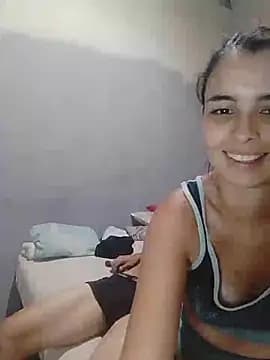 Rodrigohernan19 live cam