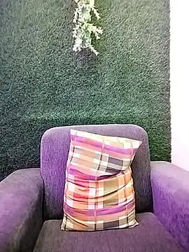 LoveLy-Soneya live cam