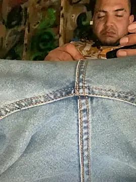 GusanoDelicioso live cam