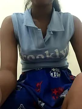 Aaradhna-_hoy live cam