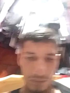 alexandercruz live cam on Stripchat