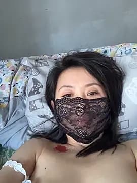 xiaxia-2026 live cam