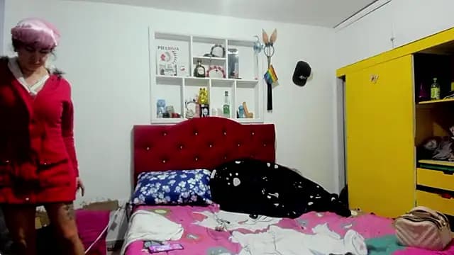 Sweet-Suck69 live cam