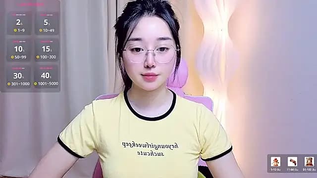 Miu-999 live cam on Stripchat