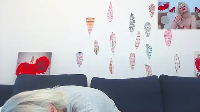 PURE_SEDUCE__WOW___ live cam