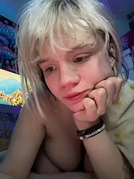 Cutiepiespanks live cam