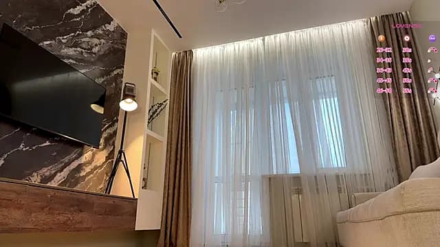 GlaydsLeveto live cam