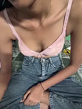 Silky_Chiya live cam