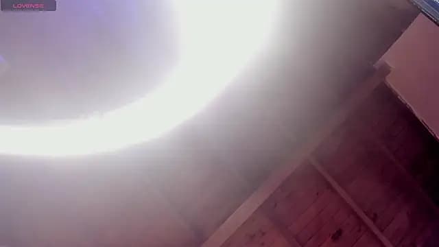 Jess_Collen live cam on Stripchat