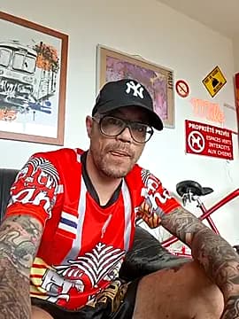 Mr_Graffitimile live cam