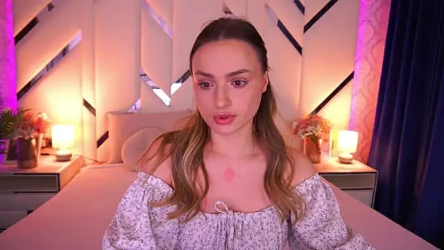 LindsieGreyy live cam