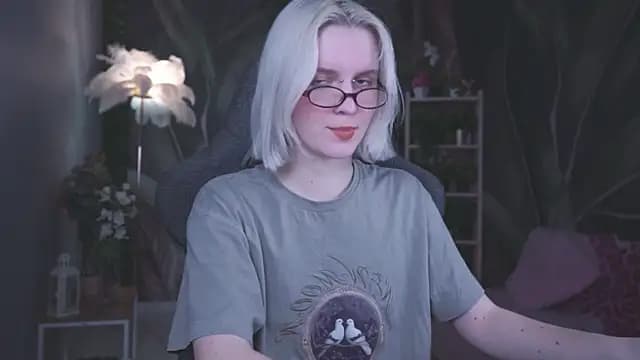 BethanyCloud live cam